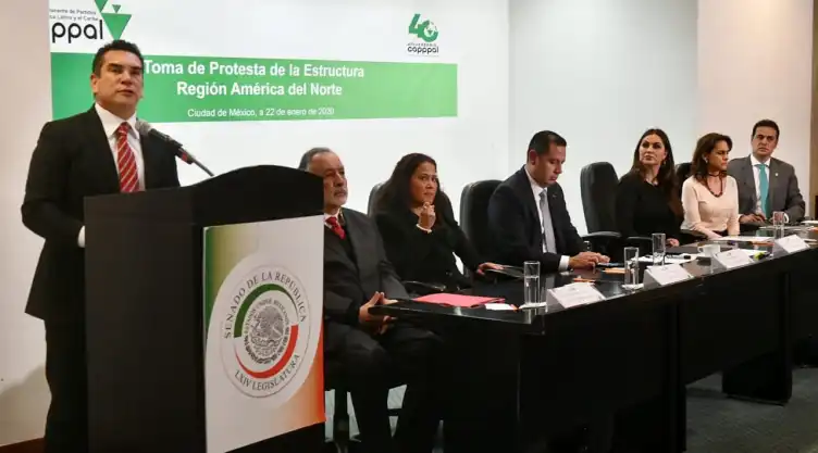 Alejandro Moreno.jpg