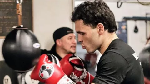 Julio C&eacute;sar Ch&aacute;vez Jr