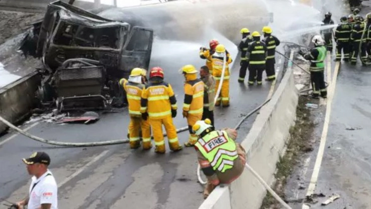Aumenta a 21 el número de fallecidos por la explosión de una pipa en Iztapalapa
