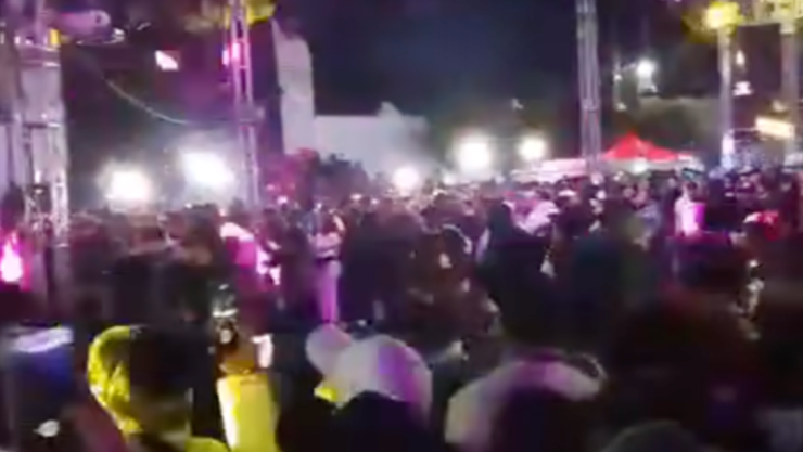 Se registra riña en el carnaval de Tianguismanalco, Puebla; hay 2 lesionados graves