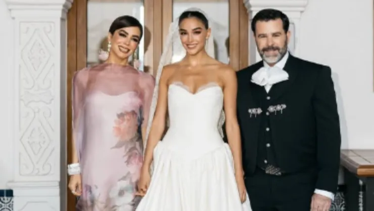 foto-comprobaria-biby-gaytan-eduardo-capetillo-no-se-han-divorciado.jpg