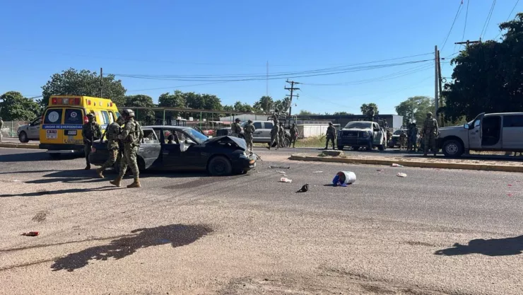 Enfrentamiento armado en Aguaruto, Culiacán, hoy lunes 25 de noviembre de 2025..jpg