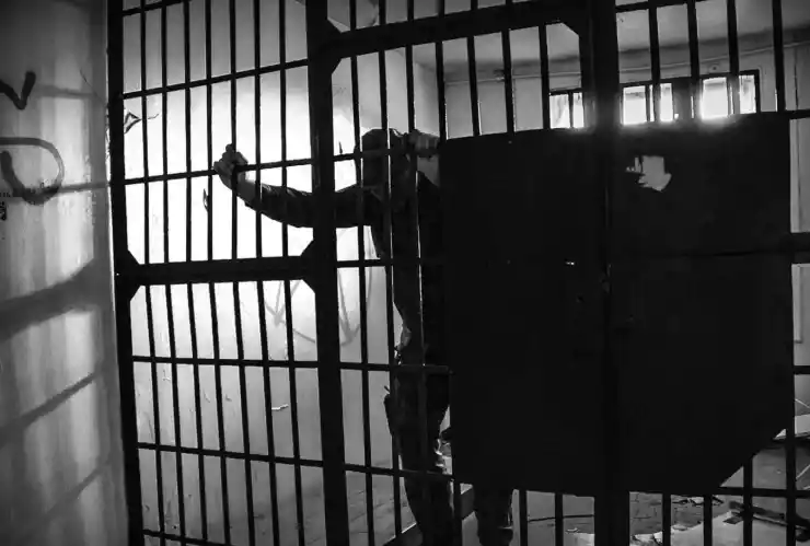 asesinan pedofilo prision reino unidos.jpg