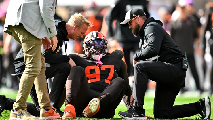 Perrion Winfrey, jugador de los Cleveland Browns de la NFL
