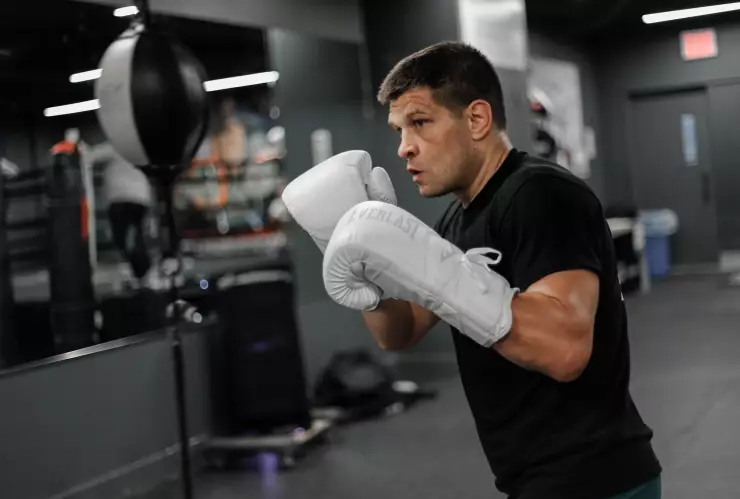 Sergiy Derevyanchenko box