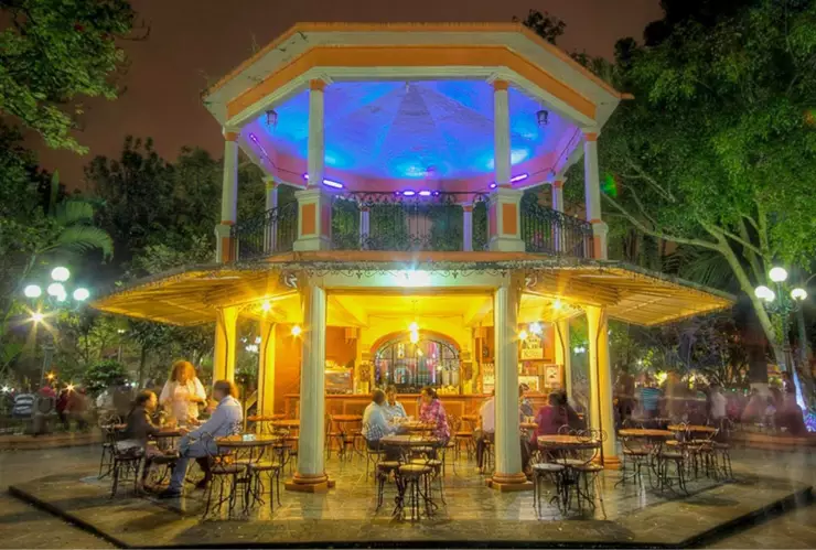 Coatepec, Pueblo Mágico de Veracruz, combina clima agradable y una cocina que enamora a cualquier visitante.