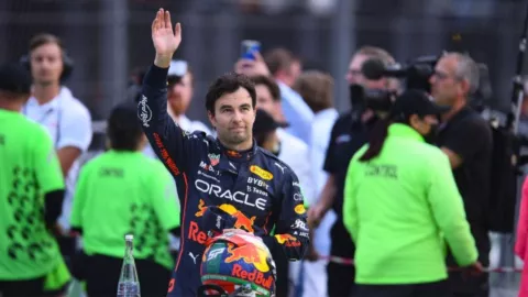 Checo Pérez confirmó su salida de Red Bull con un emotivo mensaje; esto publicó