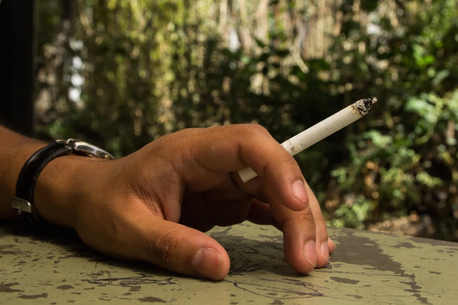CIUDAD DE MÉXICO, 31MAYO2018.- El día Mundial Sin Tabaco se celebra cada 31 de mayo con el fin de poner de relieve los riesgos asociados con el tabaquismo, y las enfermedades provocadas por su consumo excesivo. Según datos de la Organización Mundial de la Salud (OMS), se estima que anualmente la adición al tabaco causa más de 7 millones de decesos, donde 900 000 son personas no fumadoras.
FOTO: GALO CAÑAS /CUARTOSCURO.COM