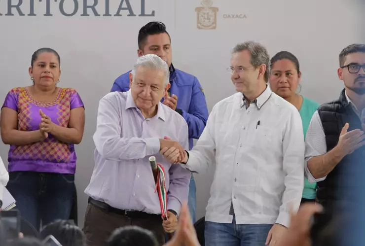 AMLO