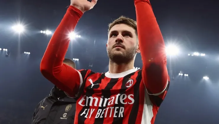 Giménez en Milan