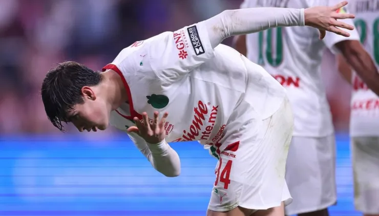 Armando González, delantero de Chivas