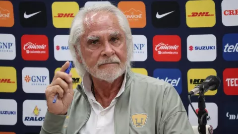 Memo Ochoa en el radar de Pumas