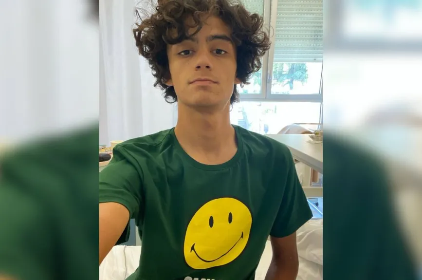 Desde su infancia, así es como ha cambiado Isaac Del Toro Romero.
