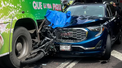 Automovilista que atropelló a un asaltante en CDMX continúa detenido