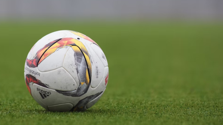 De última hora: muere futbolista a los 23 tras recibir fuerte patada mientras jugaba 
