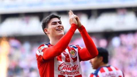 Armando La Hormiga González anota ante Santos en la Jornada 11 de la Liga MX