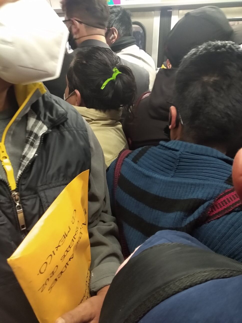 Metro CDMX presenta retrasos de hasta 10 minutos en 3 líneas