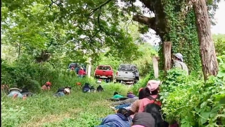 Habitantes viven entre el fuego cruzado y la violencia en Chiapas.