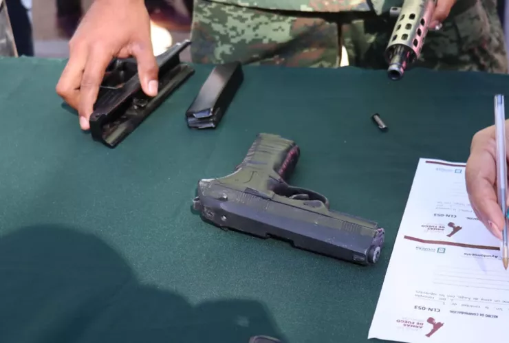 Canje de armas en Sinaloa