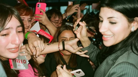 ¿Por qué vino Cazzu a México el 27 de mayo del 2025.png