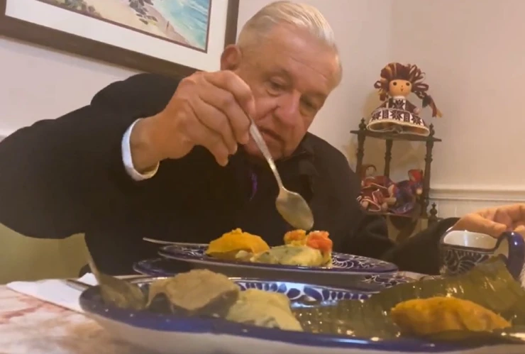 AMLO tamales chipilín y chanchamito
