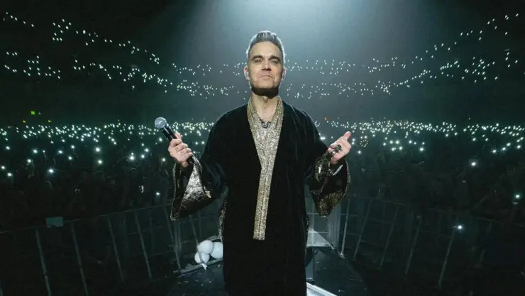 Robbie Williams.