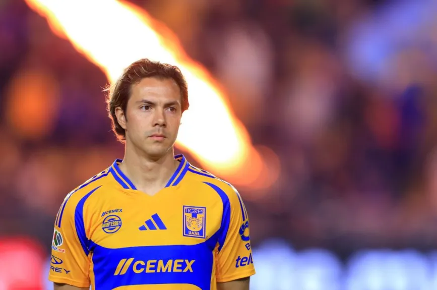 Sebastián Córdova y los jugadores más guapos de Tigres