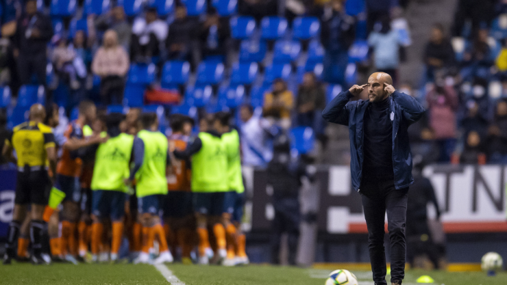 Eduardo Arce, DT del Puebla