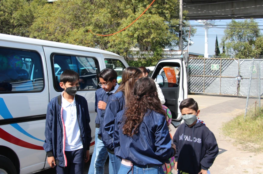 El colegio CFH realizó un gran donativo al Juguetón Azteca