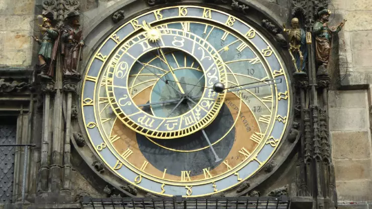 Horóscopo de Nana Calistar hoy_ ¿Qué dice tu signo zodiacal este martes 8 de julio de 2025?