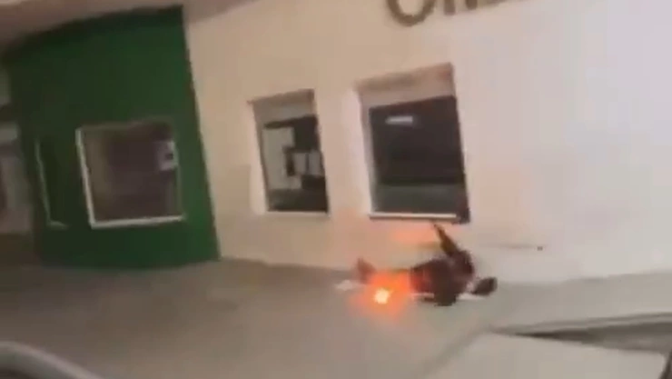 Hombre situación de calle agredido pirotecnia