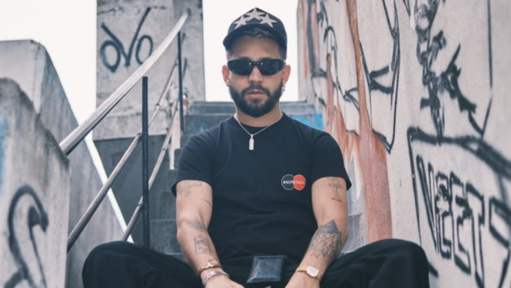 Mora anuncia gira en México.