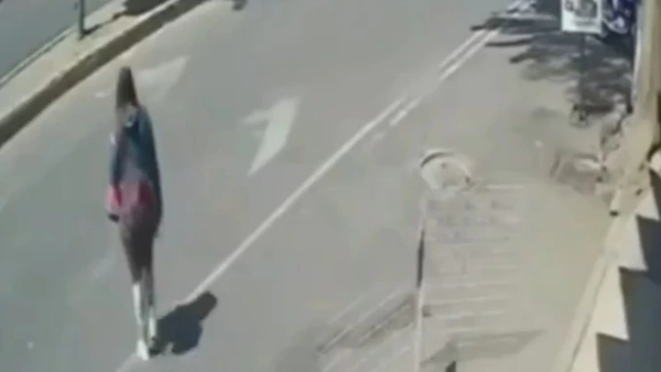 Mujer atropellada camión