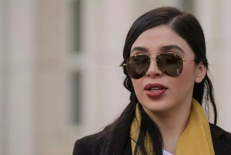 Trasladan a Emma Coronel a cárcel de mínima seguridad en EUA