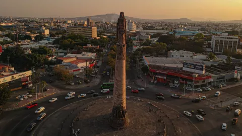 ¡Sorprendente! Esta es la historia detrás del monumento a los Niños Héroes en Jalisco