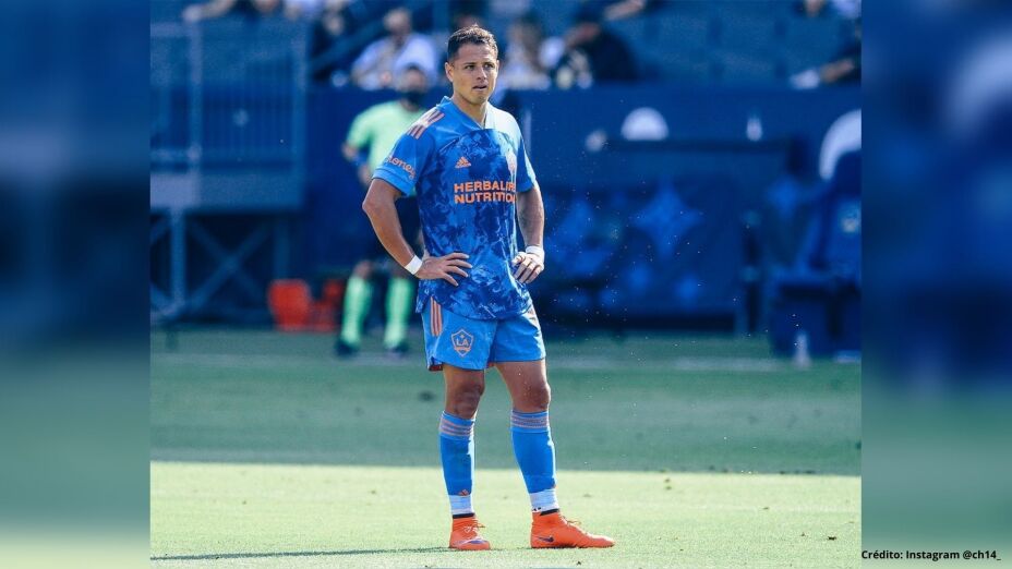 20 Javier Chicharito Hernández LA Galaxy MLS.jpg
