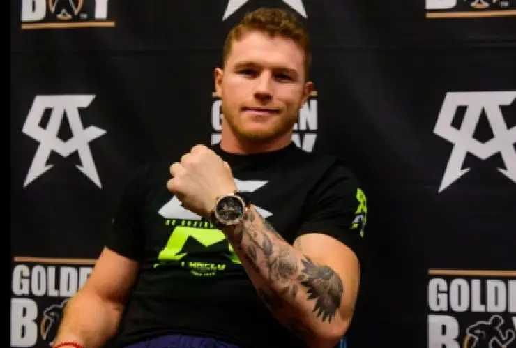 “Canelo” Álvarez noquea a Kovalev y logra tetracampeonato mundial