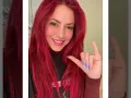 Shakira cabello rojo.jpg
