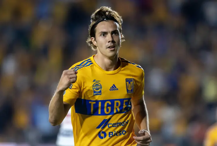 Sebastián Córdova guió el empate de Tigres en el Clásico Regio