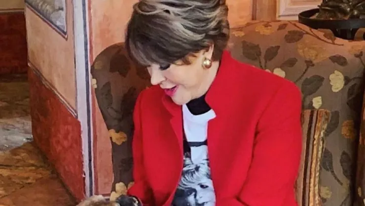 Lolita Ayala impacta con FOTO en traje de baño en redes sociales.