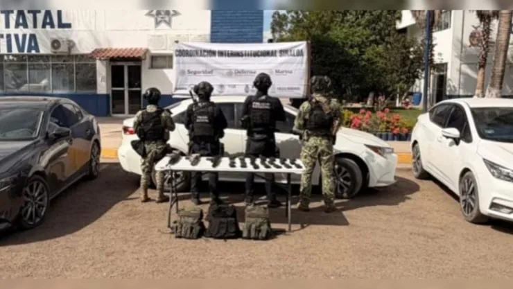 Hallan autos con armamento en Aguaruto