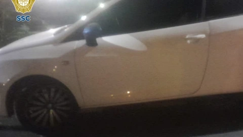 Las víctimas fueron subidas a un auto donde las asaltaron.