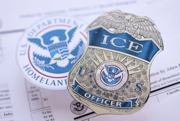Escudo del ICE en Estados Unidos.