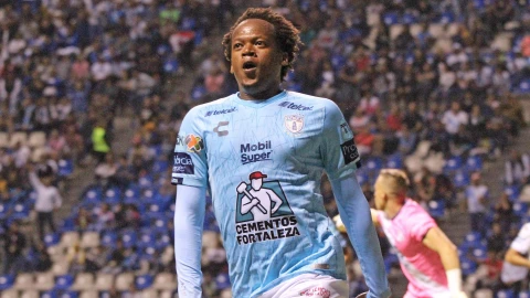 Ibarra celebra el tercero de la noche