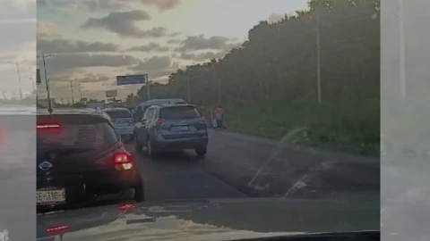 ¿Por qué hay tráfico lento en la carretera Cancún- Playa del Carmen HOY 12 de marzo de 2025