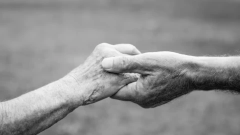 Hallan sin vida a abuelitos en Campeche; él no soportó la muerte de su esposa