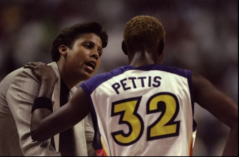 Cheryl Miller y Bridget Pettis
