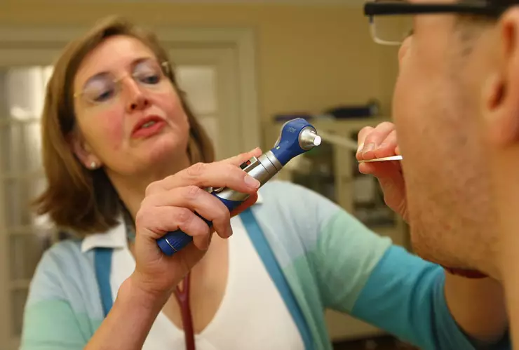 Descubren nuevo órgano en la garganta