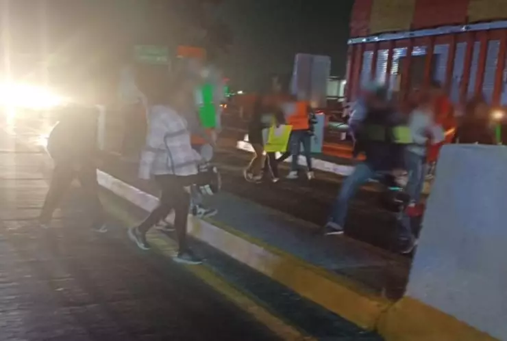 Cierre paraliza la autopista México-Puebla hoy 15 de abril de 2025: Rutas alternas