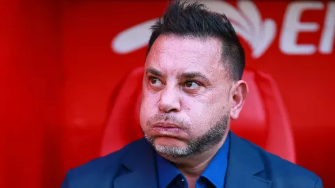 Según la IA, el equipo dirigido por Antonio Mohamed llegará a la final de la Liga BBVA MX pero no logrará alzar el trofeo